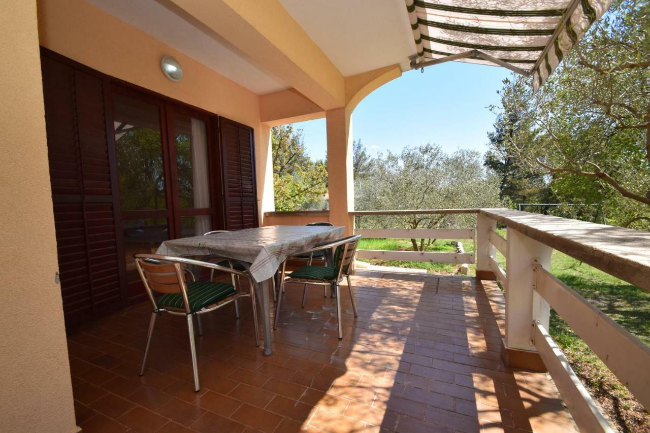 Apartments Ivan Starigrad Paklenica Luaran gambar