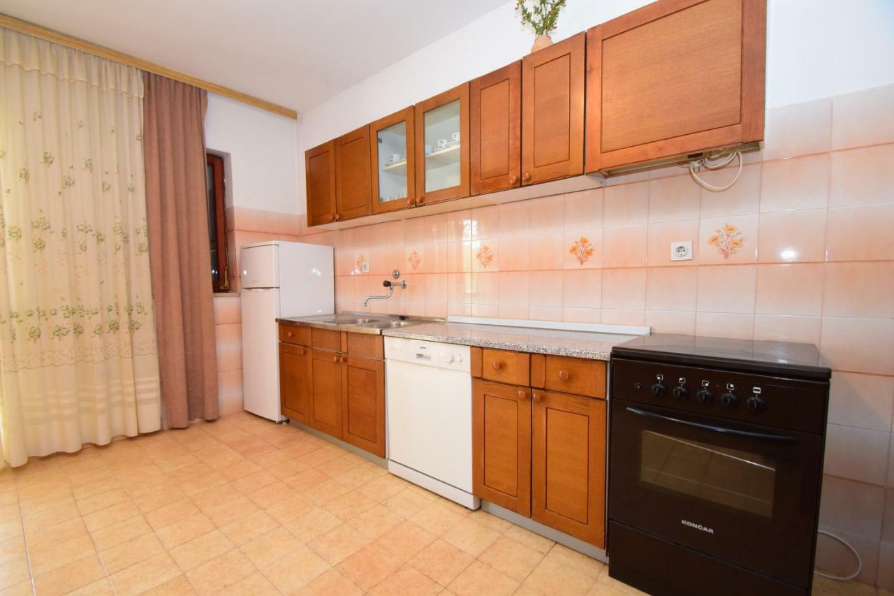 Apartments Ivan Starigrad Paklenica Luaran gambar