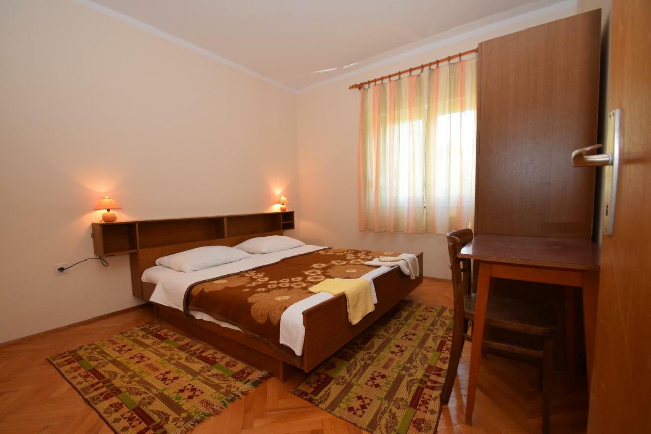 Apartments Ivan Starigrad Paklenica Luaran gambar