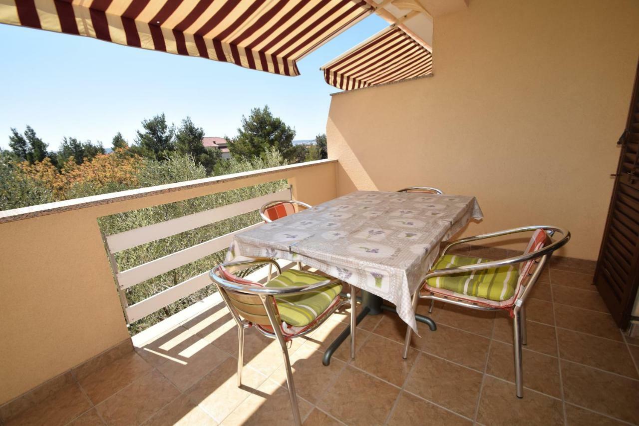 Apartments Ivan Starigrad Paklenica Luaran gambar