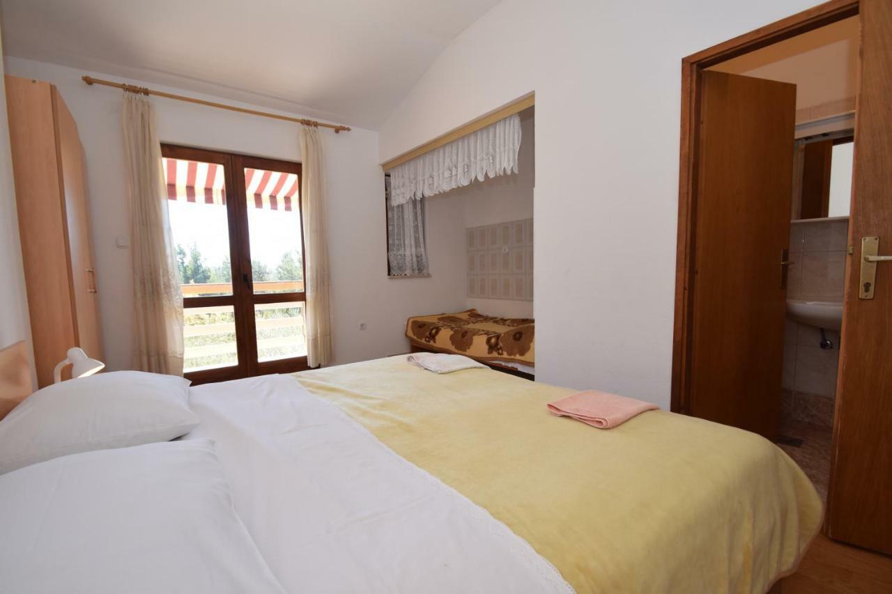 Apartments Ivan Starigrad Paklenica Luaran gambar